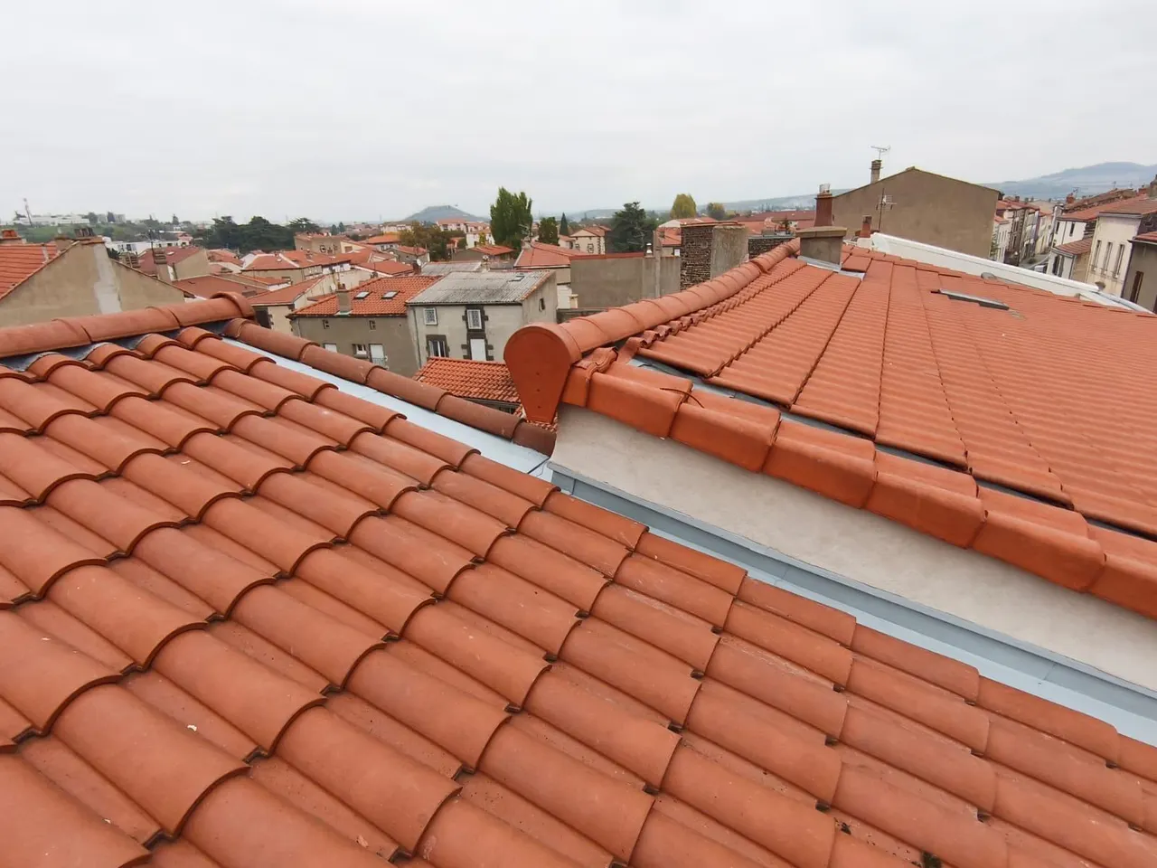 Vue d'ensemble de chantier toiture