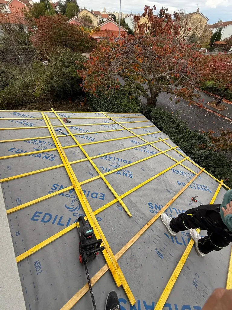 Couvreurs en intervention