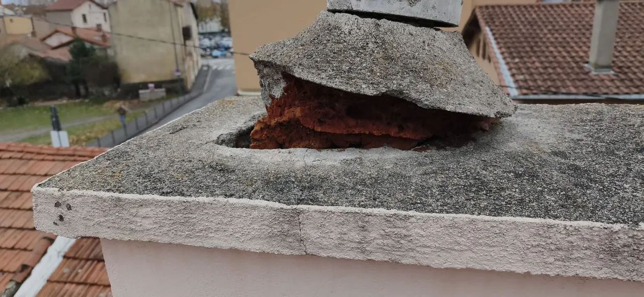 Toiture rénovée par Toit des Dômes à Clermont-Ferrand (87) — vue d'ensemble