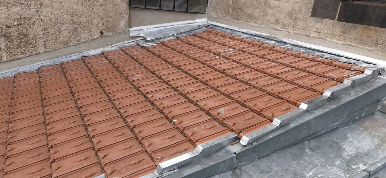 Vue d'ensemble de chantier toiture