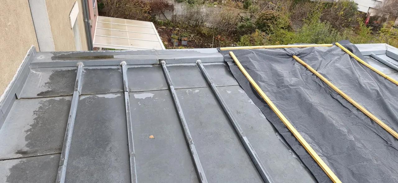 Vue d'ensemble de chantier toiture