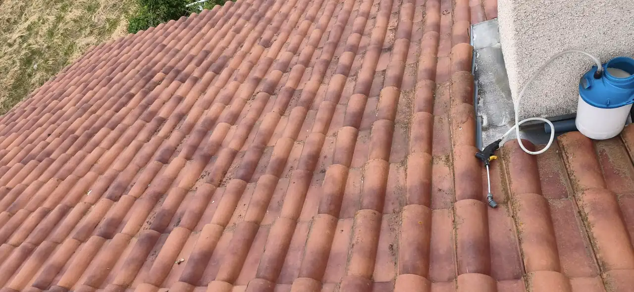 Roofing project in Clermont-Ferrand — Toit des Dômes